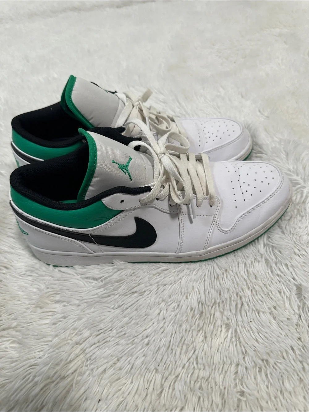 ❤️ Jordan 1 Low White Lucky Green Shoe